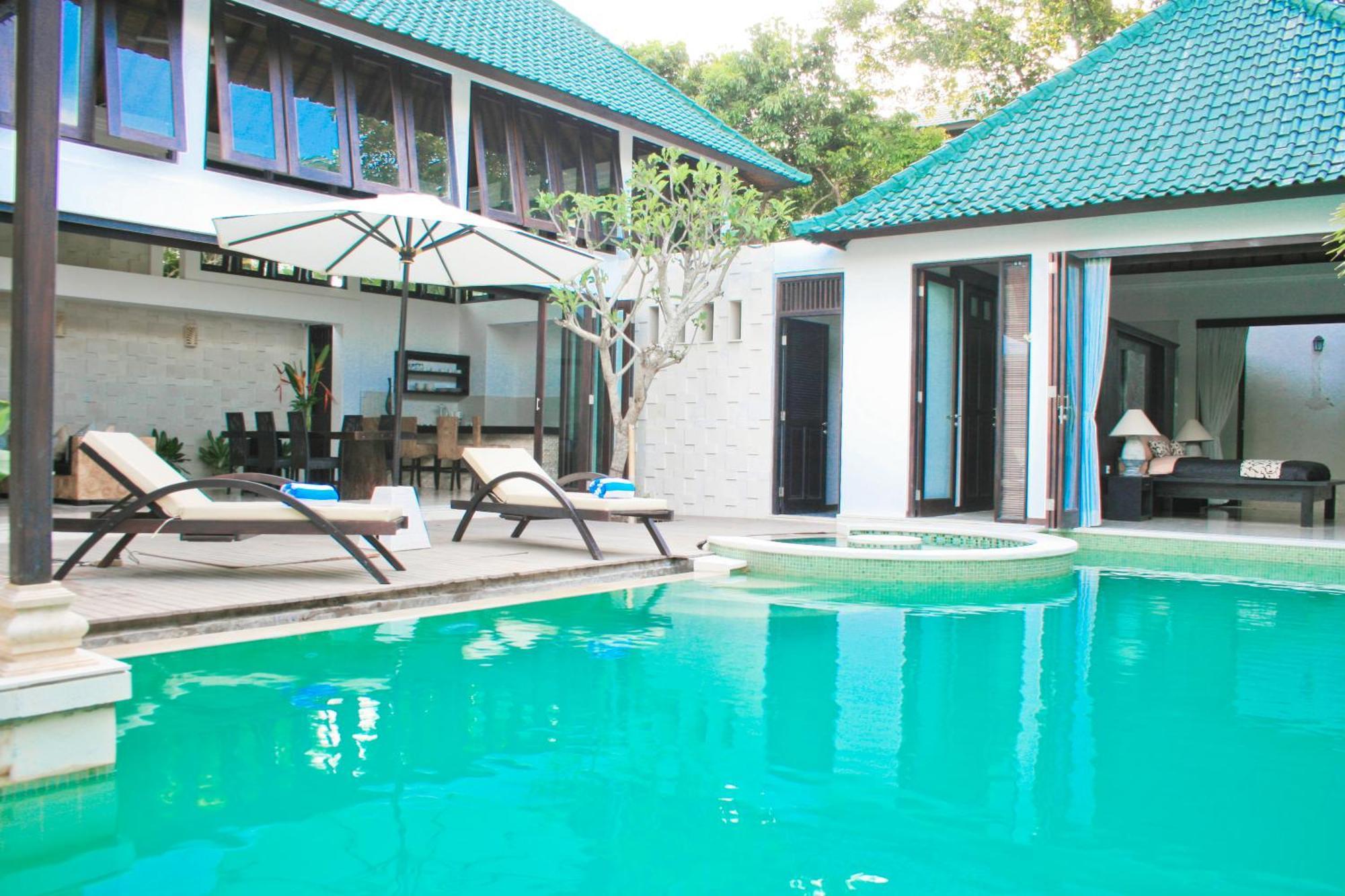 Artemis Villa Hotel Seminyak Exterior foto