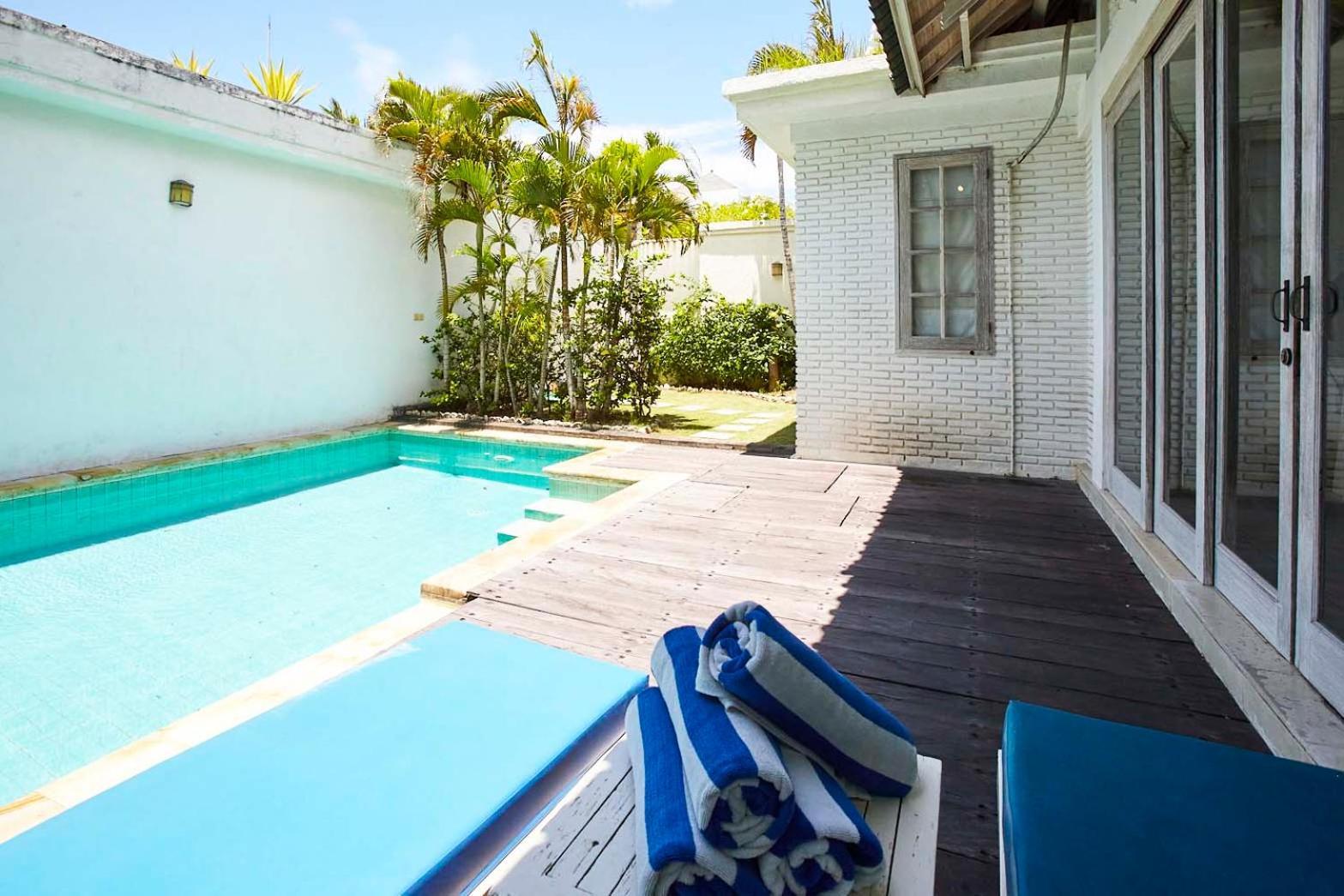Artemis Villa Hotel Seminyak Exterior foto